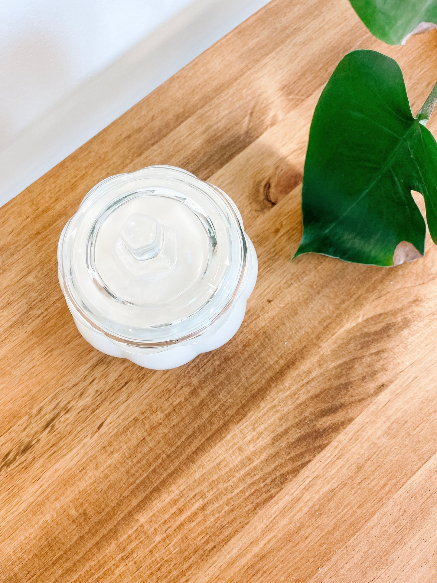 Glass Pumpkin Soy Candle – Pumpkin Spice Cake Scent