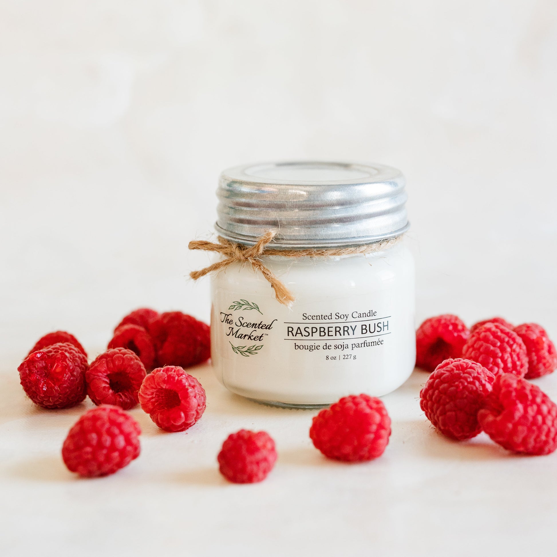 RASPBERRY BUSH Soy Wax Candle 8 oz - The Scented Market