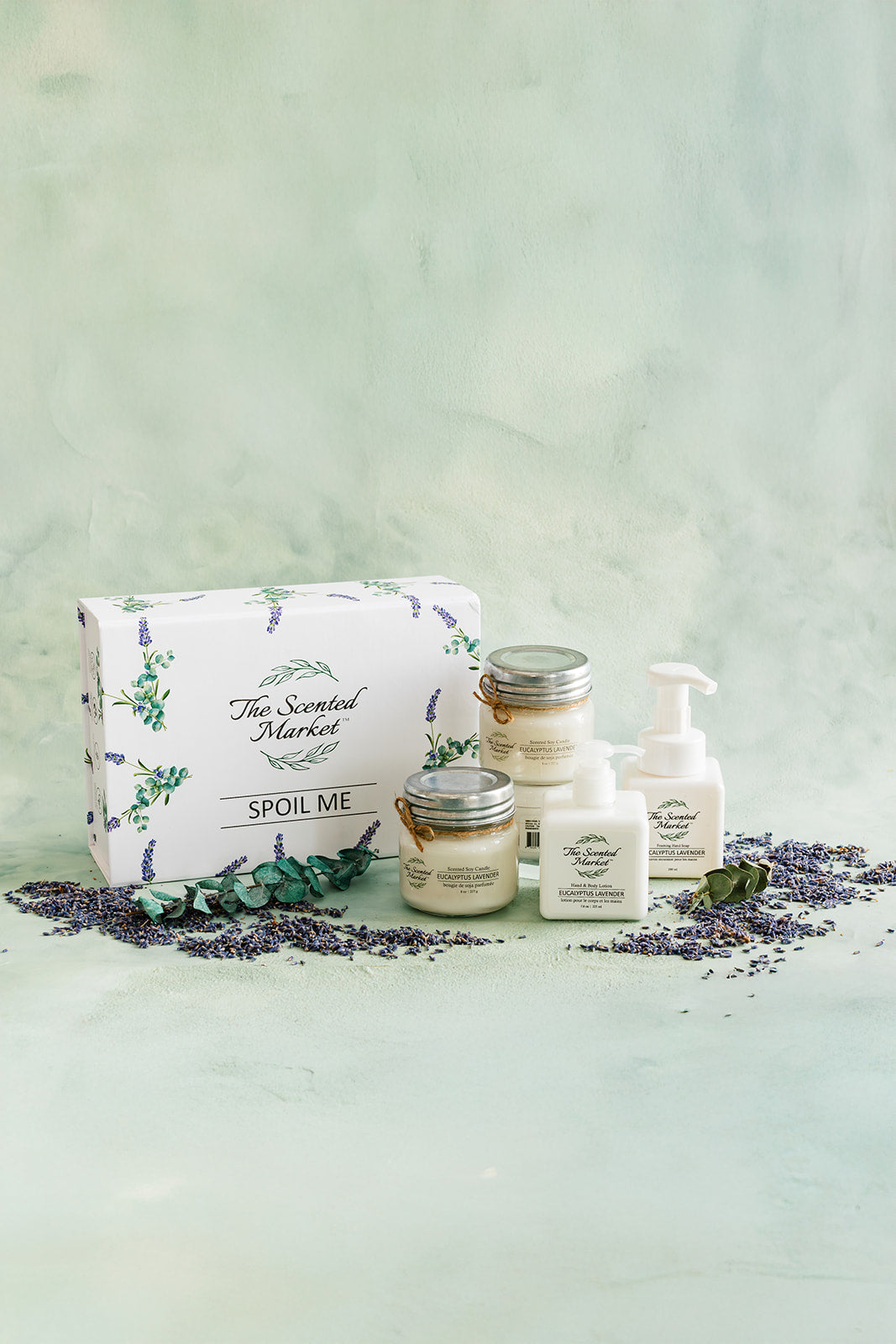 Spoil Me Gift Box – Scented Soy Candles & Luxurious Body Care in Eucalyptus Lavender