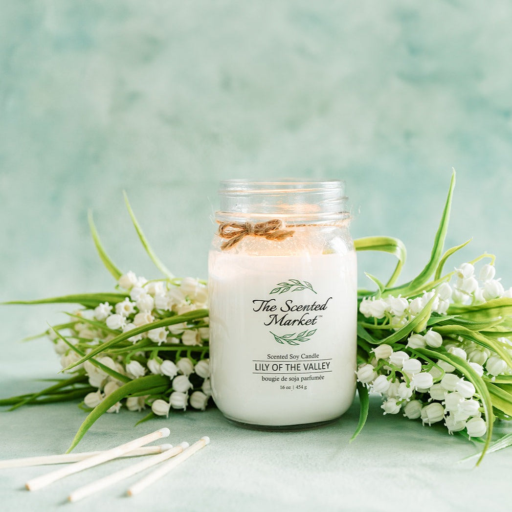 LILY OF THE VALLEY Soy Wax Candle 16 oz - The Scented Market 