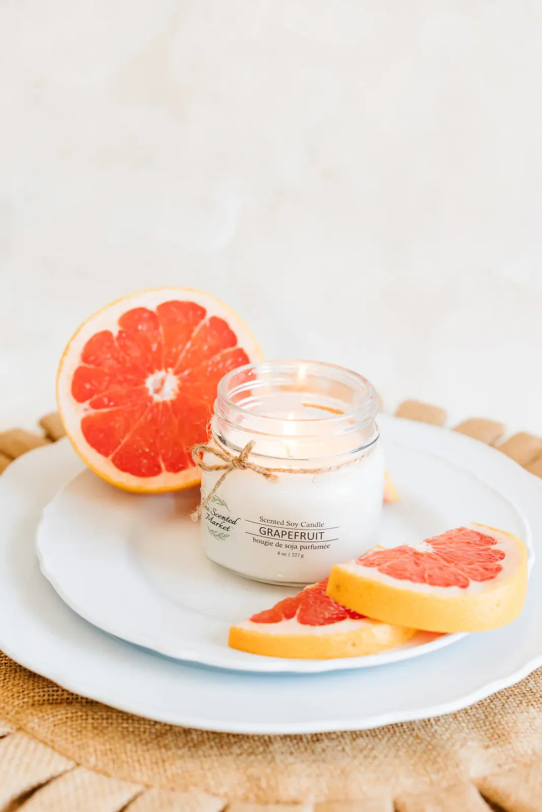 GRAPEFRUIT Soy Wax Candle 8 oz Wholesale - The Scented Market 
