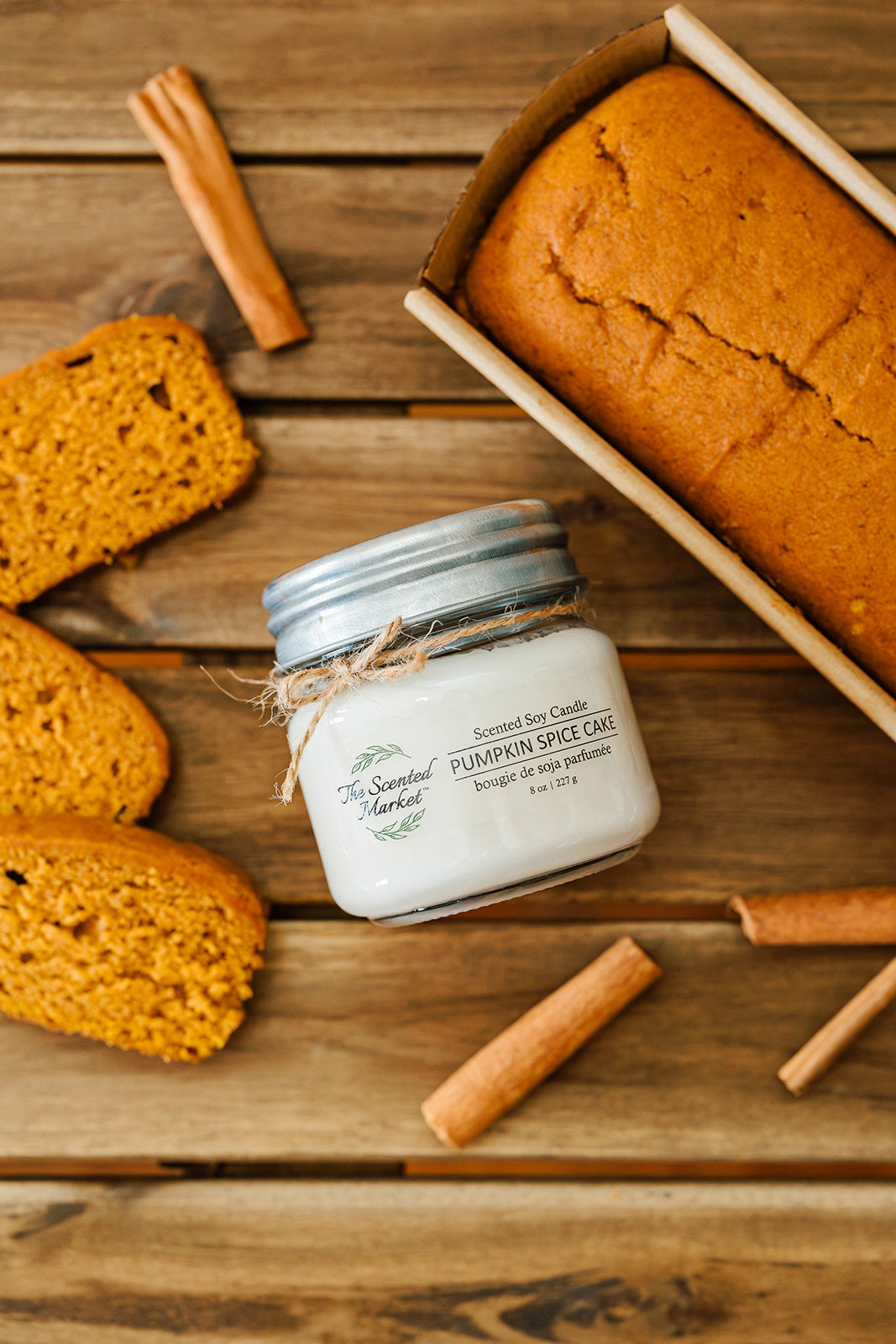 PUMPKIN SPICE CAKE Soy Wax Candle 8 oz - Scent of October