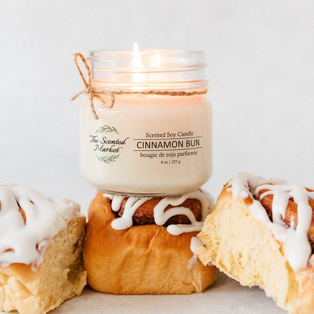 CINNAMON BUN Soy Wax Candle 8 oz - The Scented Market 