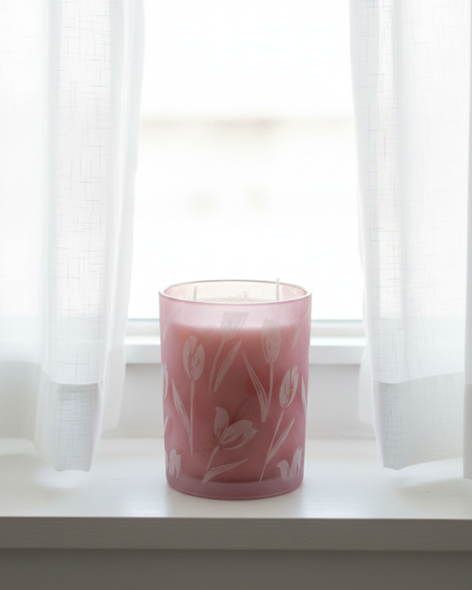 Tulip 2 Wick Soy Wax Candle - Large 28 oz