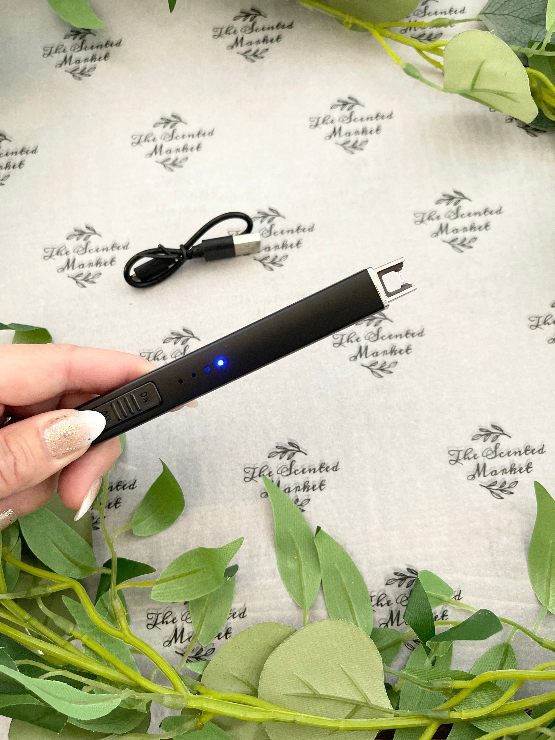 LIGHTER - USB Rechargeable Black - The Scented Market 